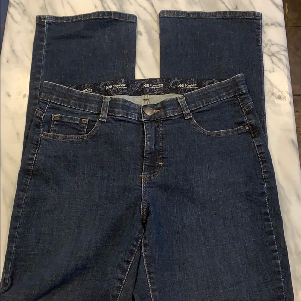 Lee Comfort Stretch Waist Straight Leg Jeans Sz 12 - Picture 2 of 5